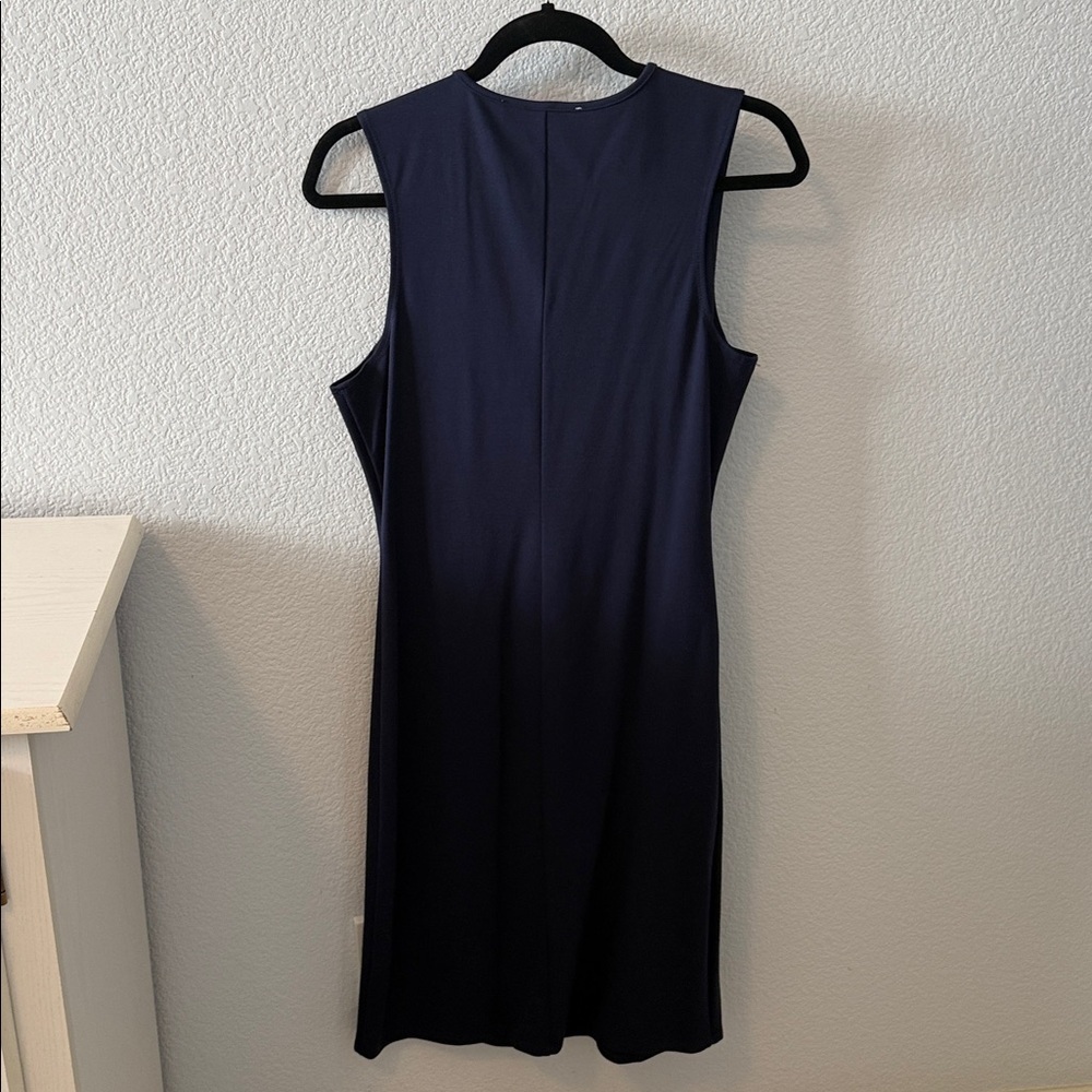 Elegant Navy Blue Sleeveless Dress - Picture 3 of 4